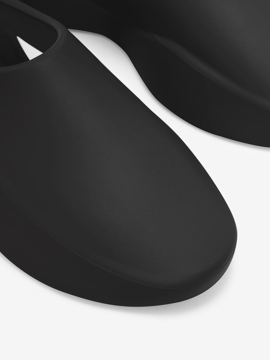 EVA Runner - Fear of God